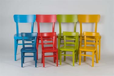 Dětská židle do školky a družiny Marona Kinder a jídelní židle Nico, barva moření pastel, židle od českého výrobce Sádlík